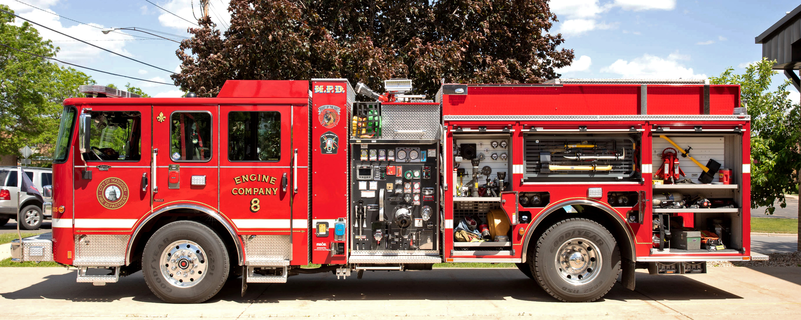 Volterra™ Electric Fire Truck Pierce Mfg